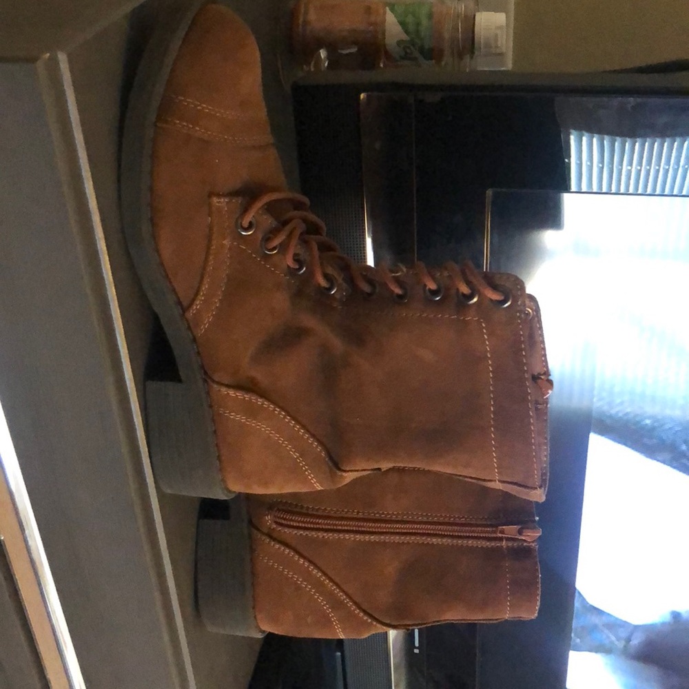 BONGO BOOTS